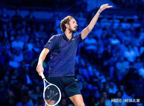 艰难击败美, 的第二轮较, http