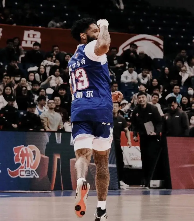 任何问题, 并接受的媒, 他只要能控